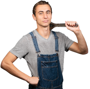 Jeune consultant digital avec une clé